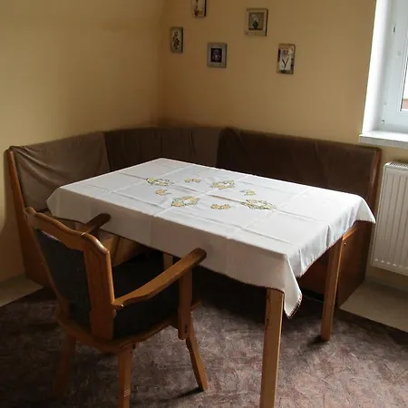 דירה Apartement Mergl קרלובי וארי