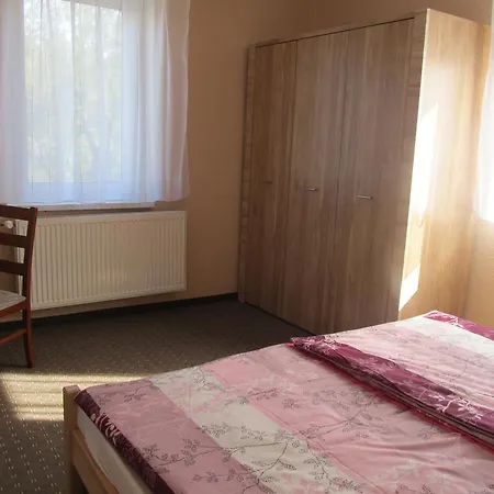 דירה Apartement Mergl קרלובי וארי